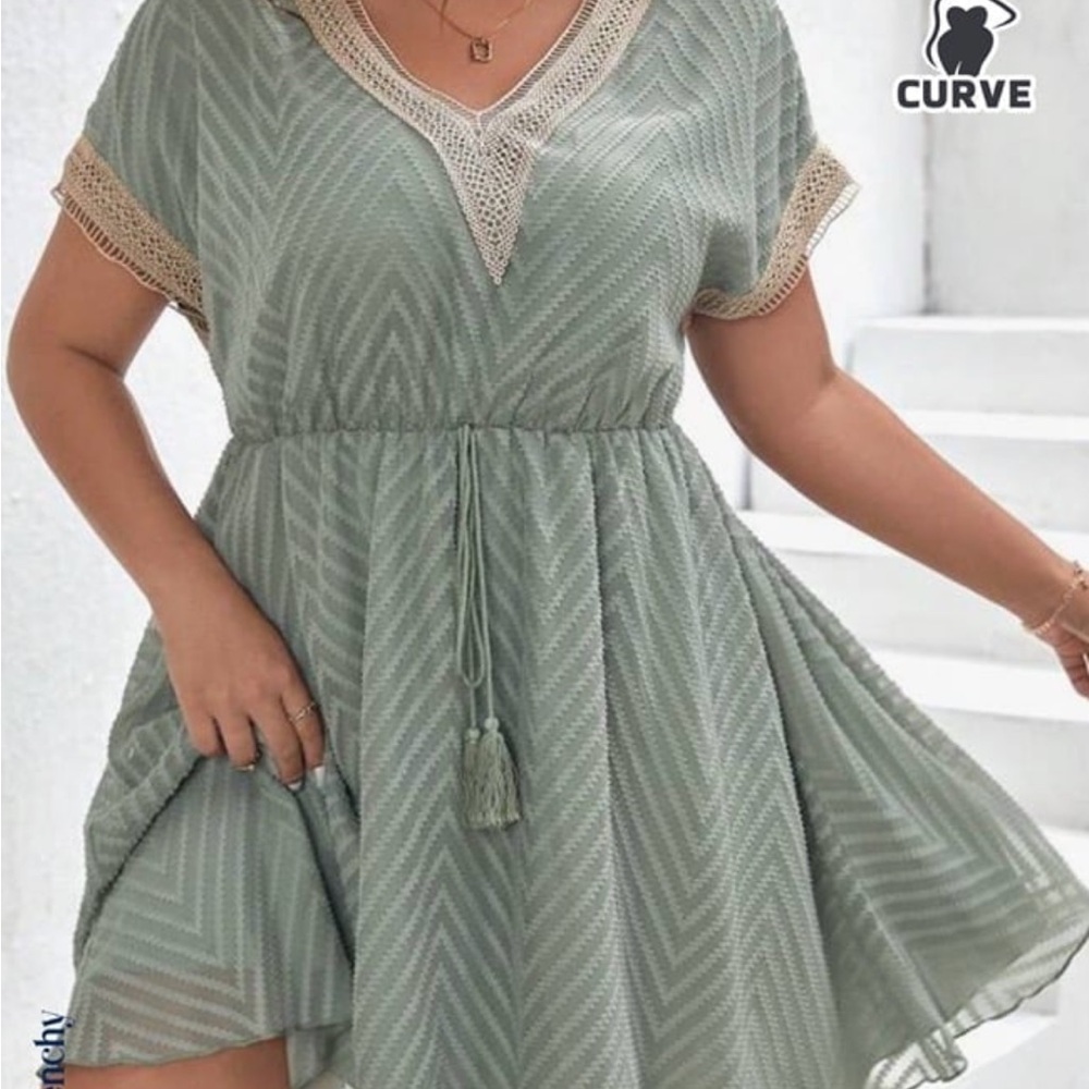 Frenchy Plus Chevron Jacquard Contrast Lace Tie Front Dress - 3XL